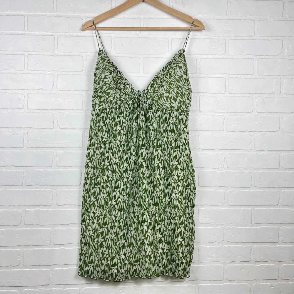 Abercrombie & Fitch Mini babydoll dress green white floral medium Tall - Picture 2 of 13